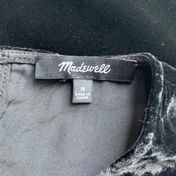 Madewell Black Velvet Tulip Hemmed Top - Picture 5 of 6